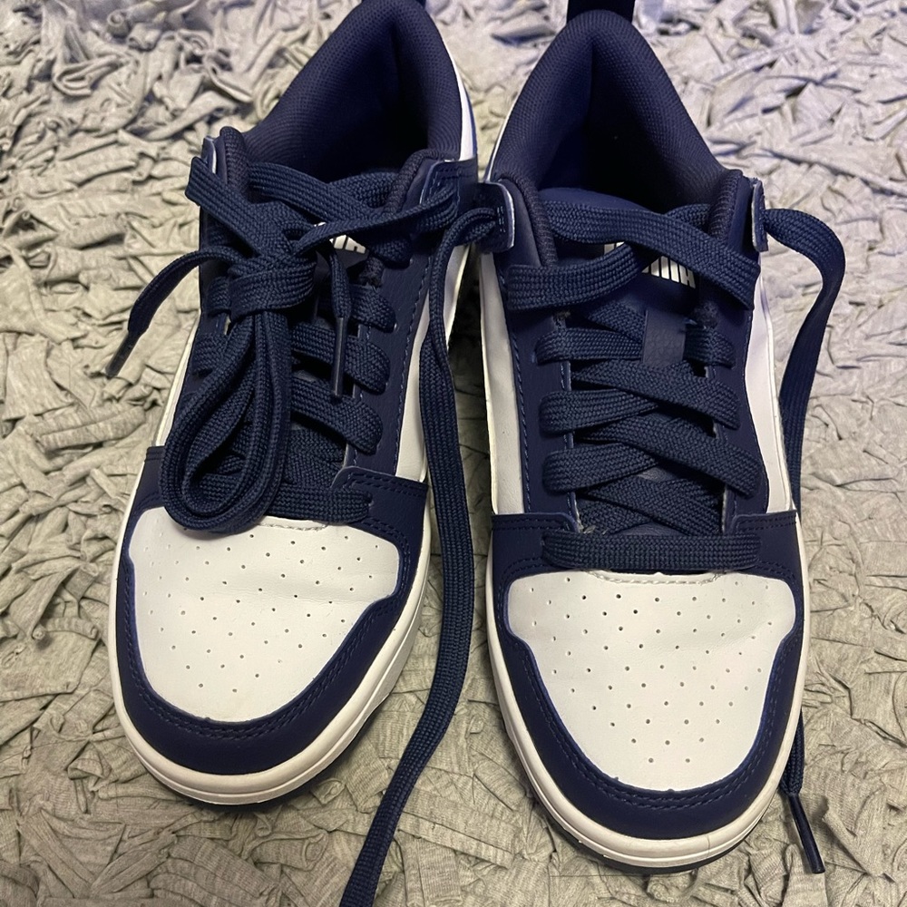 Puma Sneakers